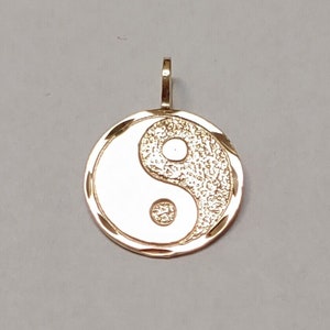 New 14k Yellow Gold Chinese Yin Yang Charm Pendant
