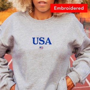 USA embroidered sweatshirt, 4th of july sweatshirt, vintage crewneck, america shirt cute flag sweater