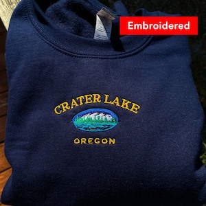 Crater Lake Oregon Sweatshirt, vintage crewneck embroidered, Pacific Northwest