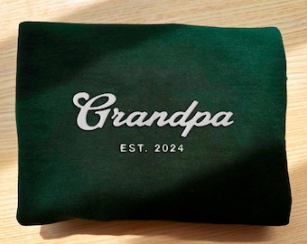 Custom embroidered grandpa sweatshirt, vintage Personalized new Grandparent Shirt With Date, Granddad crewneck, Father's day gift