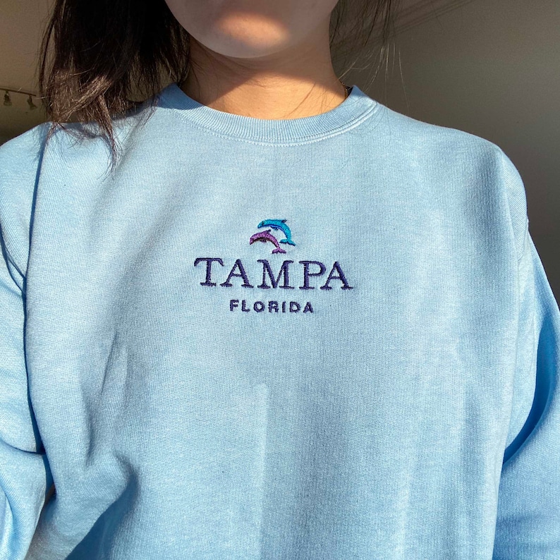 Custom embroidered sweatshirt crewneck, Personalized TShirt, customized logo image 3