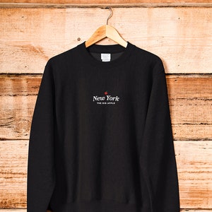 Bluza New York haftowana, wielkie jabłko, sweter vintage NYC, sweter miejski, pamiątka z miasta, które nigdy nie śpi, prezent dla miłośnika Nowego Jorku