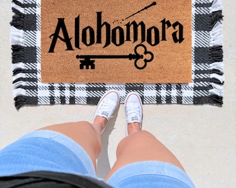 Alohomora Doormat, Housewarming Gift, Closing Gift, Welcome Doormat, HP Home Decor, New Home Gift, Movie Lover Gift, Front Door Mat