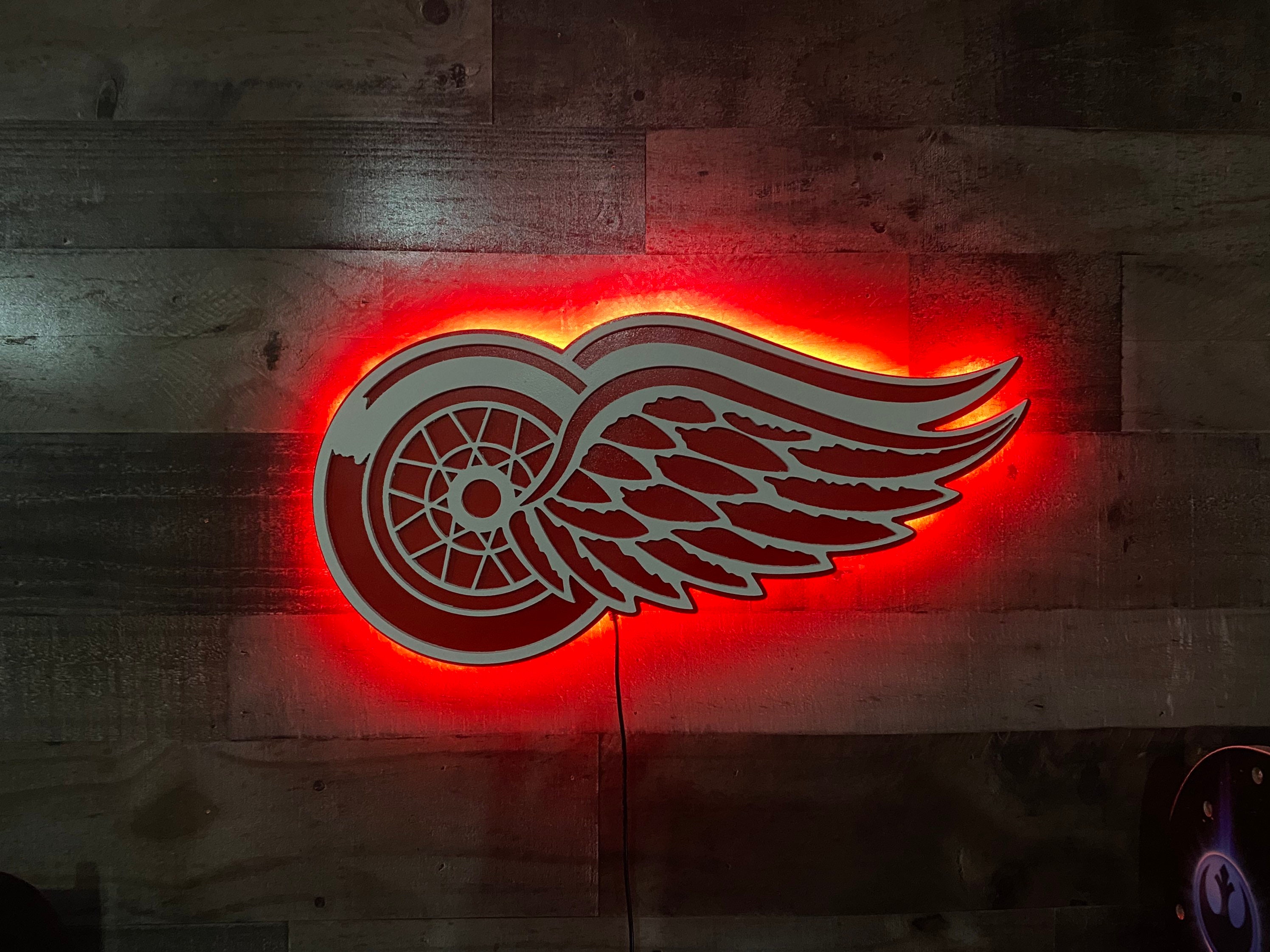 Red Wings Clothing 3D Comfortable Red Wings Gifts For Men - Personalized  Gifts: Family, Sports, Occasions, Trending