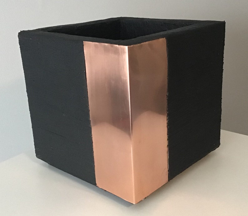 6 and 9 inch set Concrete /& Copper Planter 4