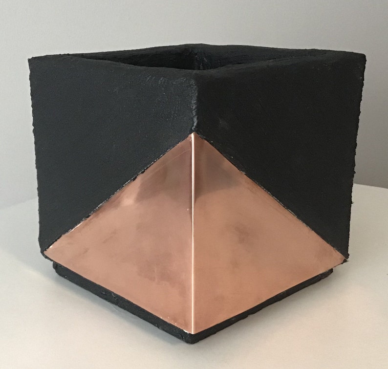 6 and 9 inch set Concrete /& Copper Planter 4