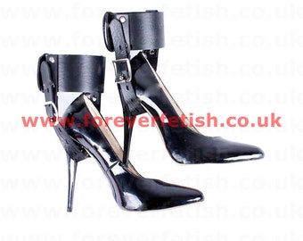 locking high heel boots