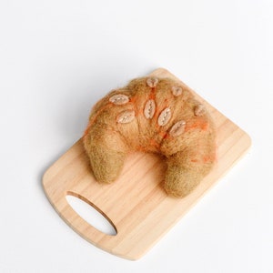 Felt Almond Croissant / Felt Pretend Play Food Croissant Bread / Felt Bakery Goods