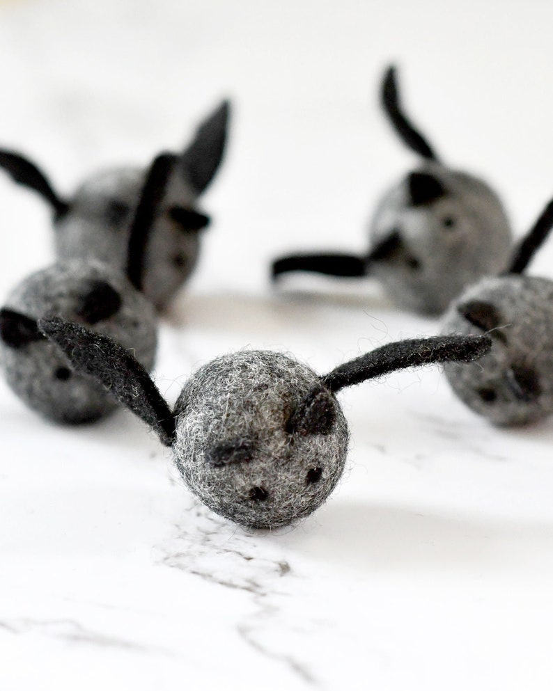 Felt Bats Loose Parts - 5 Bats
