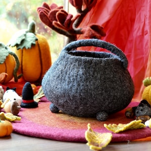 Felt Witches Cauldron Bag | Felt Witch Bag | Black Felt Witch Basket for Halloween