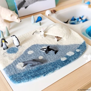 Arctic Felt Play Mat Playscape / Felt Arctic Snow Play / Made from Wool Felt / Waldorf Inspired