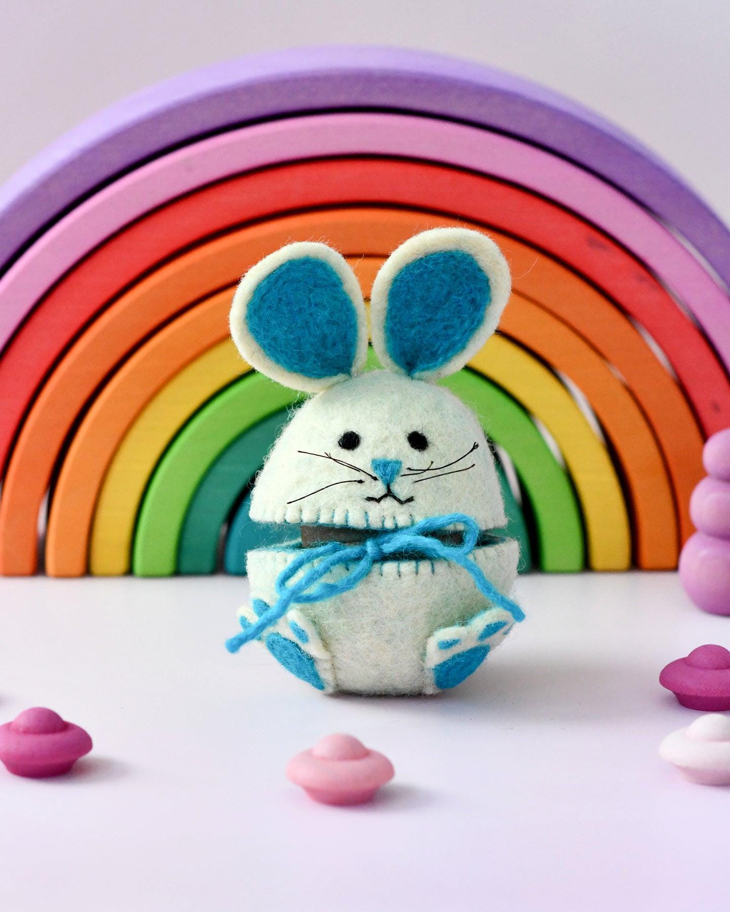 Felt Egg Cover: Hopping Bunny With Blue Ears Easter Egg, Egg Cover to ...