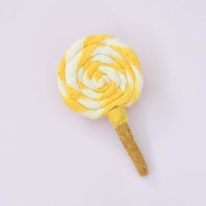 Felt Yellow and White Swirl Lollipop | Felt Play Food | Fair Trade Felt Products | Pretend Play | Imaginative Play | Felt Lollies