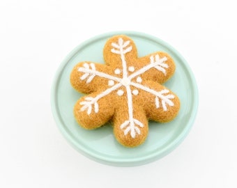 Felt Snowflake Cookie | Felt Pretend Play Food | Santa's Cookies, Cookies for Photography Props