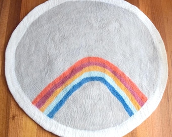 Tapis de chambre en feutre cercle arc-en-ciel terreux