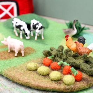 Farm Playscape Felt Play Mat for Small World Play / Waldorf Inspired image 9