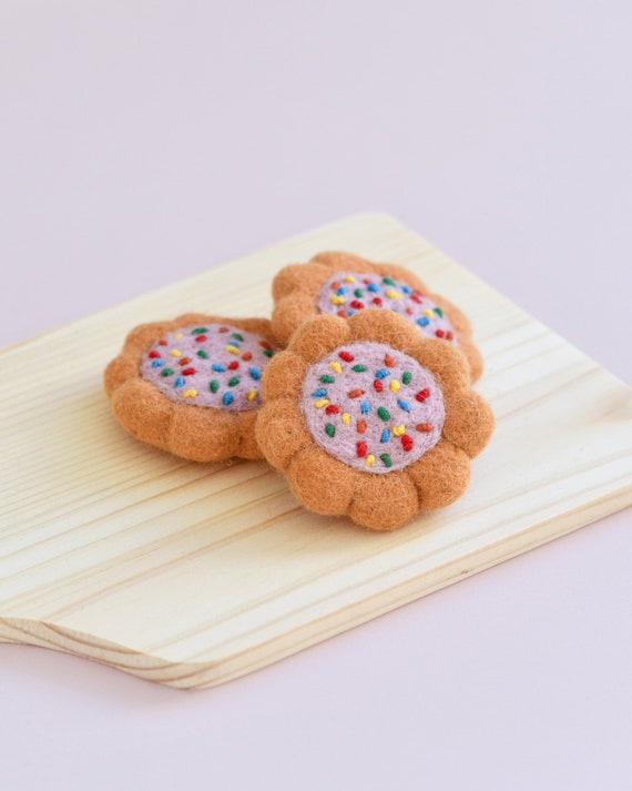Felt 100s and 1000s Biscuit (set of 3), Pretend Play Felt Food