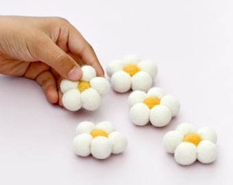 Felt White Coloured Daisy Flowers | Set of 5 Felt White Ball Flowers