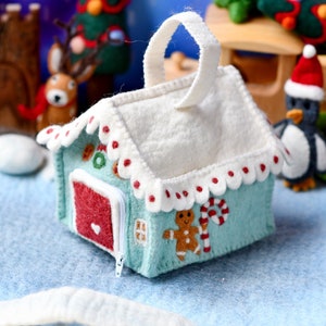 Filz Blau Lebkuchenhaus Tasche | Weihnachtlicher Lebkuchenhaus Spielzeugbeutel