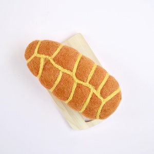 Felt Braided Bread | Felt Play Food | Toy Kitchen Pretend Play