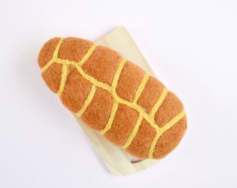 Felt Braided Bread, Felt Play Food for Toy Kitchen Pretend Play
