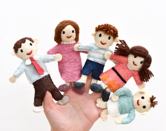 Ensemble de marionnettes à doigt famille (doigt papa, doigt maman, doigt frère, doigt soeur et doigt d'enfant)