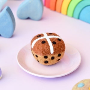 Felt Hot Cross Bun / 1 Hot Cross Bun Pretend Play Food