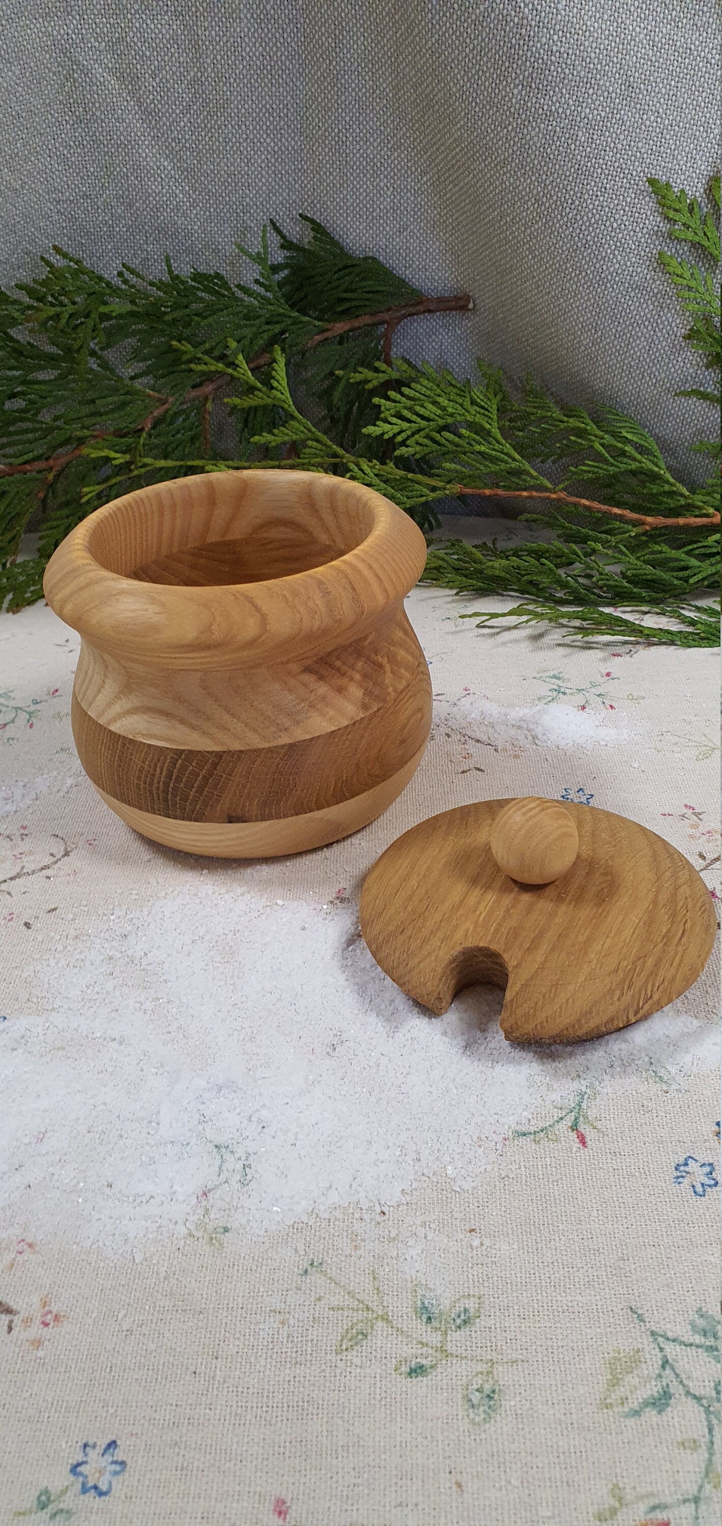 Handmade Oak Wooden Salt and Sugar Dish Set - Elegant Kitchen Storage