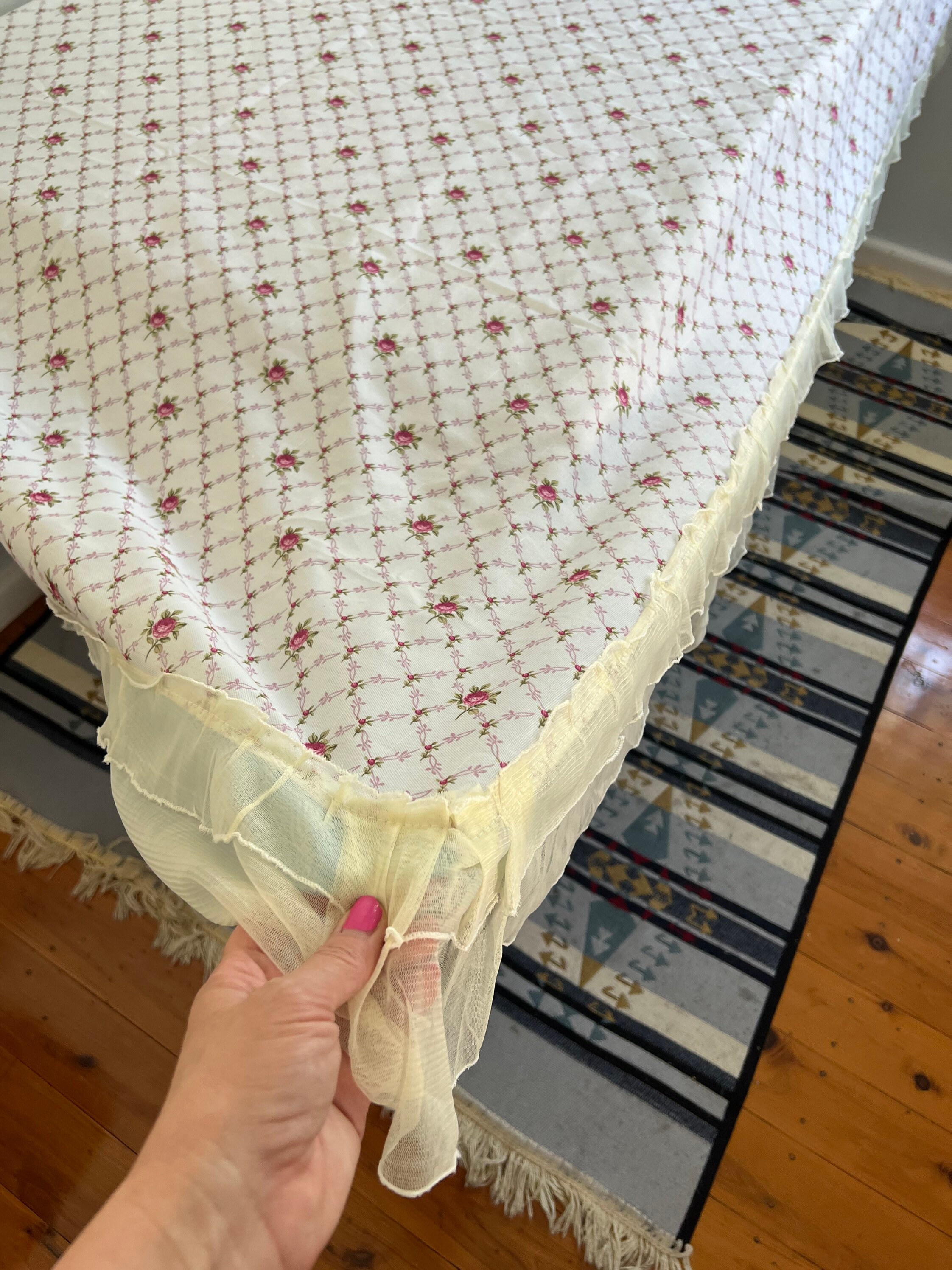 ヴィンテージ テーブルクロス シャビーシックなテーブルクロス 古い