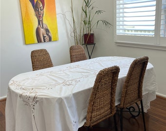 Vintage White Linen Tablecloth, Shabby Chic Design, 60s Retro Decor