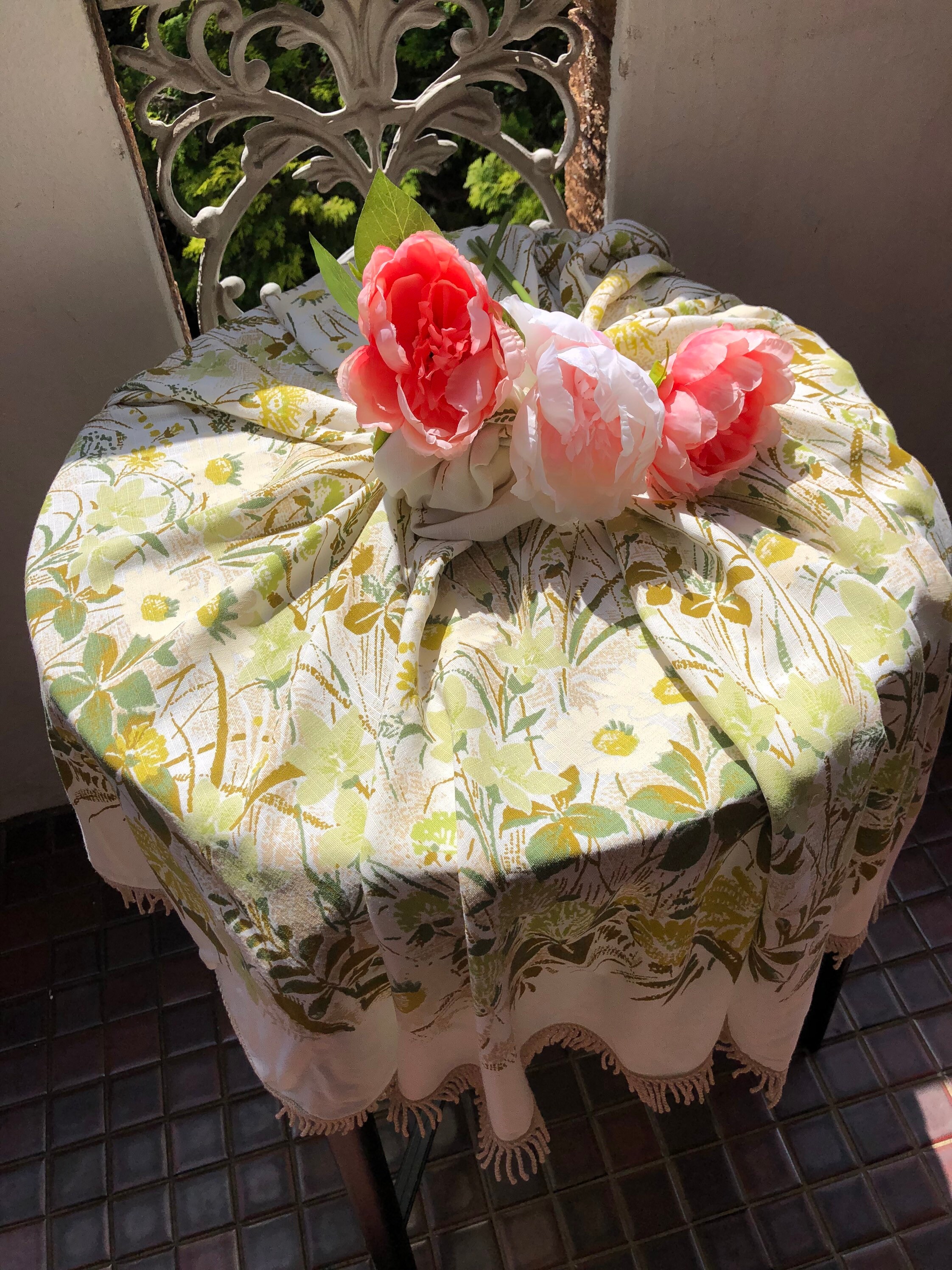 Vintage tablecloth Retro tablecloth Farmhouse kitchen Country Etsy