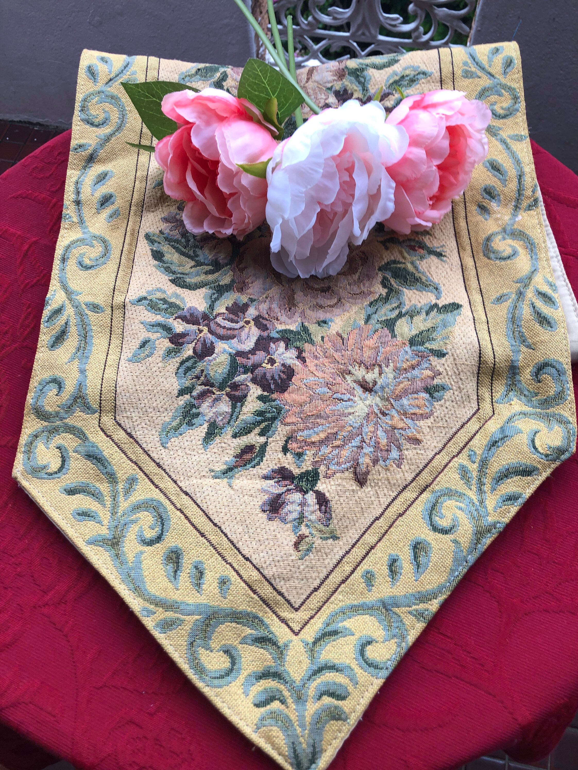 Vintage table runner Retro style table runner Farmhouse Etsy