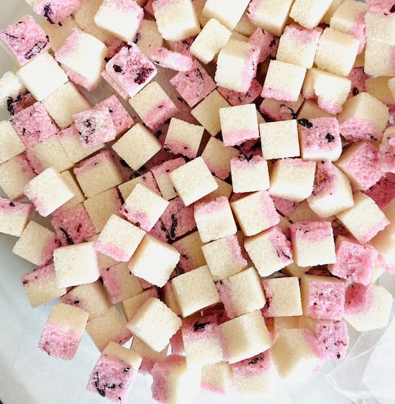 How to Make Floral & Lavender Sugar Cubes - A Bubbly Life
