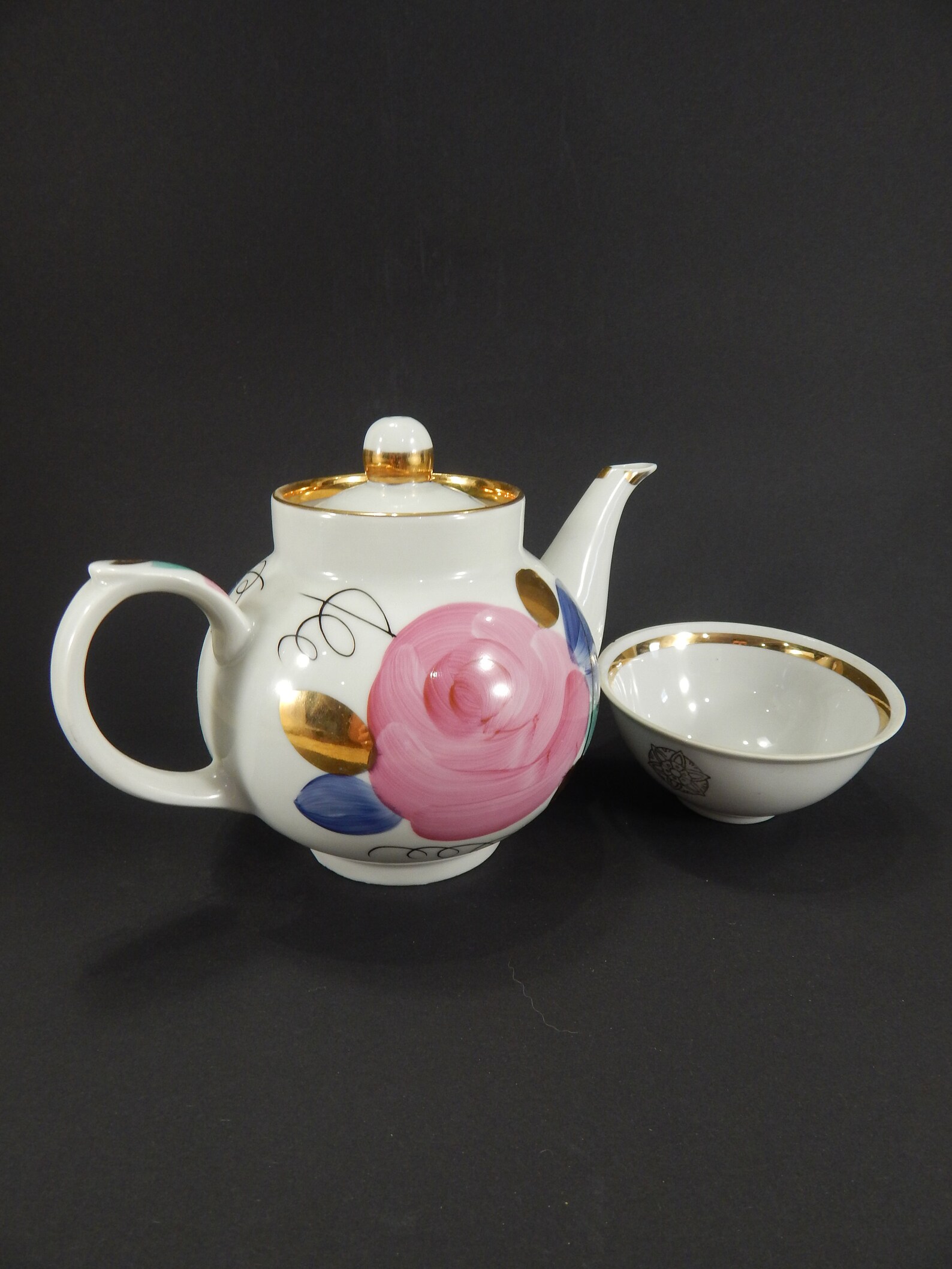 Handpainted Porcelain Teapot From Dulevo Porcelain Factory Etsy