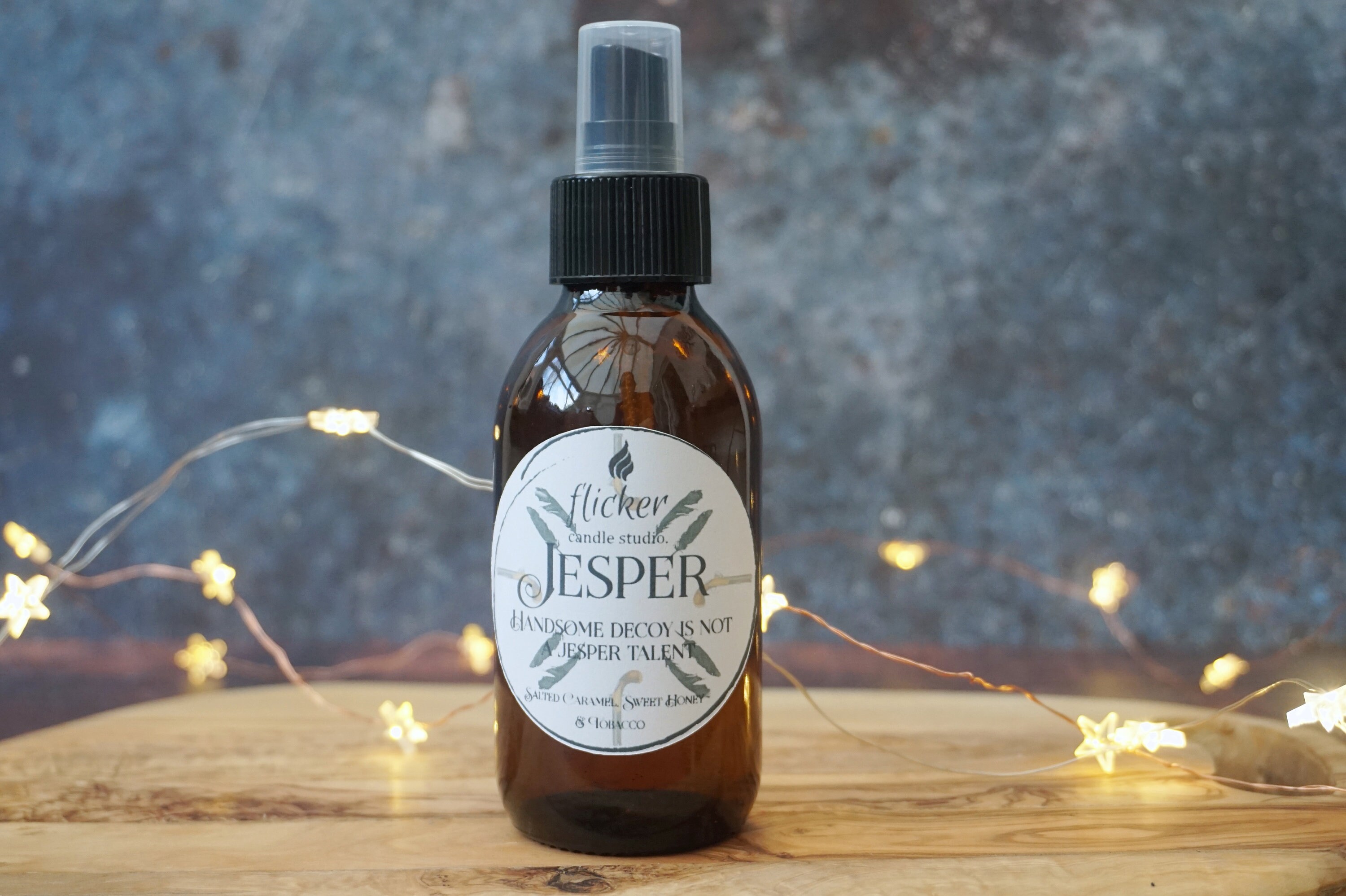 ジェスパー | シックス オブ クロウズ 150ml ルームスプレー - Etsy 日本