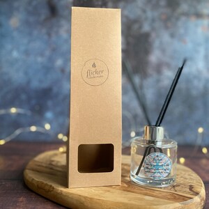 Bär dig själv med självförtroendet hos en medelmåttig vit... | Officiellt licensierad The Love Hypothesis av Ali Hazelwood 100ml diffusor och/eller påfyllning