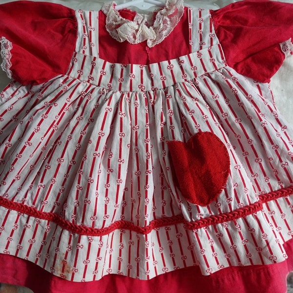 NEW! RARE Ideal factory Never-seen pattern Saucy dress, Red bow print pinafore 32" Saucy Playpal dress , issues Ideal prototype? Sample?1960