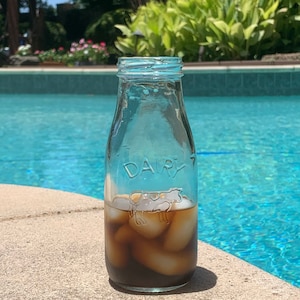 Coffee Cup Glass Vintage Style Dairy Cow Iced Coffee Cup Multi Use Glass Vase Decor Cold Drinks Cup Gifts for Coffee Lovers