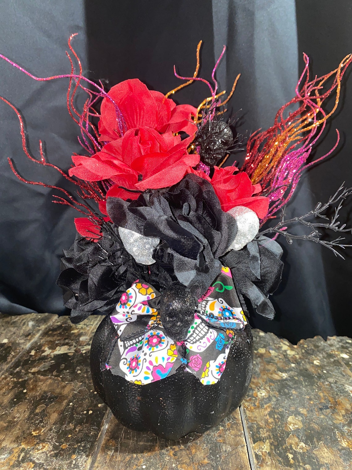 Spooky Halloween flower arrangement Etsy
