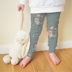 Realistic Legging Mock Up Editable Procreate/Canva/Sketchbook PNG