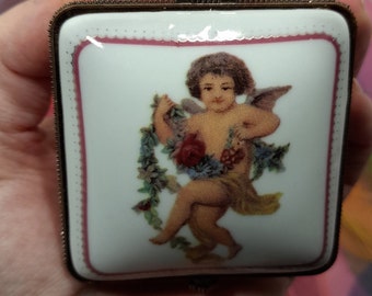 Vintage porcelain collectable pillbox by WJ