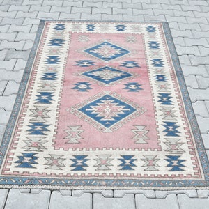 4x6,Bedroom Rug,Red Rug,4x6 Turkish Rug,Wool Rug,Boho Rug,Blue Rug,Handmade Rug,4x6 Rug,Oushak Rug,4x6 Vintage Rug,4x6 Area Rug,A-819