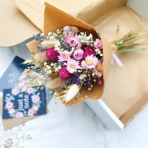 Dried flower bouquet Pink, with Clove flowers, English Lavender & Lagurus Bunny Tails, Wildflower Meadow