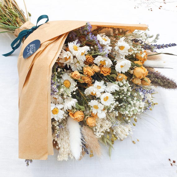 Dried Flower Spring Bouquet – Yellow Roses, Dried Daisies, Sea Lavender & Bunny Tails: Cottage Garden