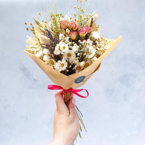 Handmade Dried Flower Mini Bouquet with Pink Roses, Sea Lavender & Daisies