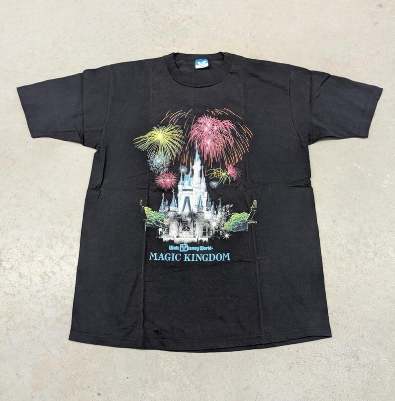 Vintage 80s Walt Disney World Magic Kingdom Promo T-shirt image 1