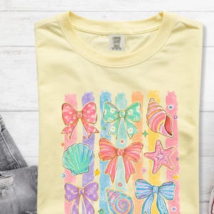 Comfort Colors Summer Beach Tee | Girly Beach Bows & Seashells T-Shirt | Colorful Summer Graphic Tee image 3