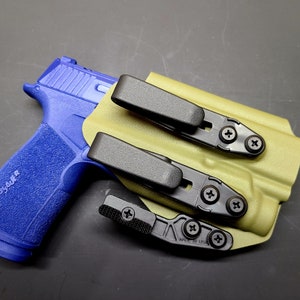 Sig P365-XMACRO w/ Streamlight TLR-7 Sub IWB Holster