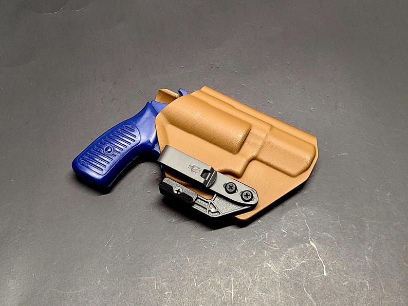 Ruger SP101 2.25" IWB Holster image 1