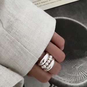 Freshwater Pearl Bead Ring: Elastic Adjustable Spring Jewelry